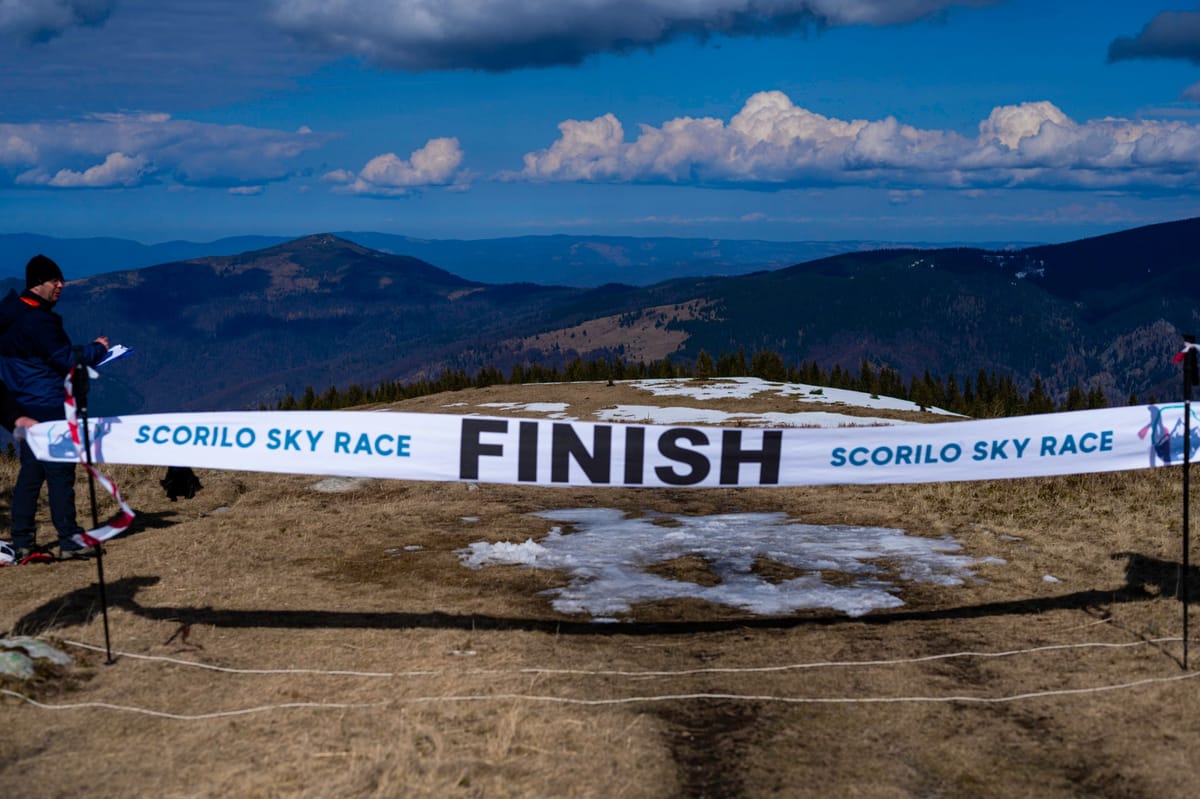 Winter Trail by Scorilo Sky Race te invită la o aventură montană de neuitat, pe 2 martie 2025, în Poiana Mărului!