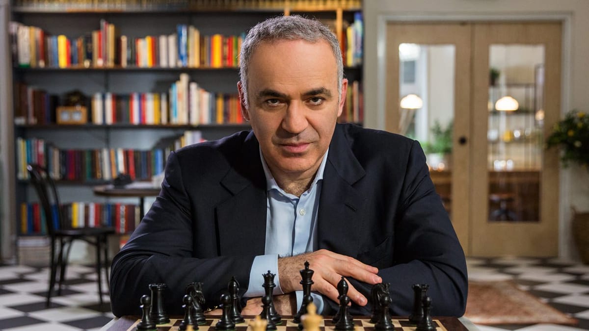 România, lecție neașteptată pentru democrația globală: Cum a transformat Kasparov victoria lui Dan într-un antidot universal împotriva extremismului