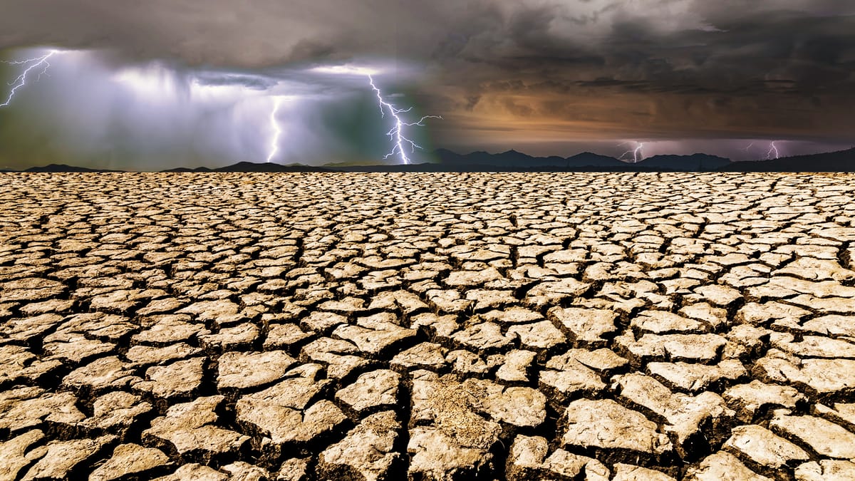 Val de caniculă și ploi torențiale: România, sub alertă meteorologică dublă. Avertismente ANM de furtuni violente dar și 36 de grade