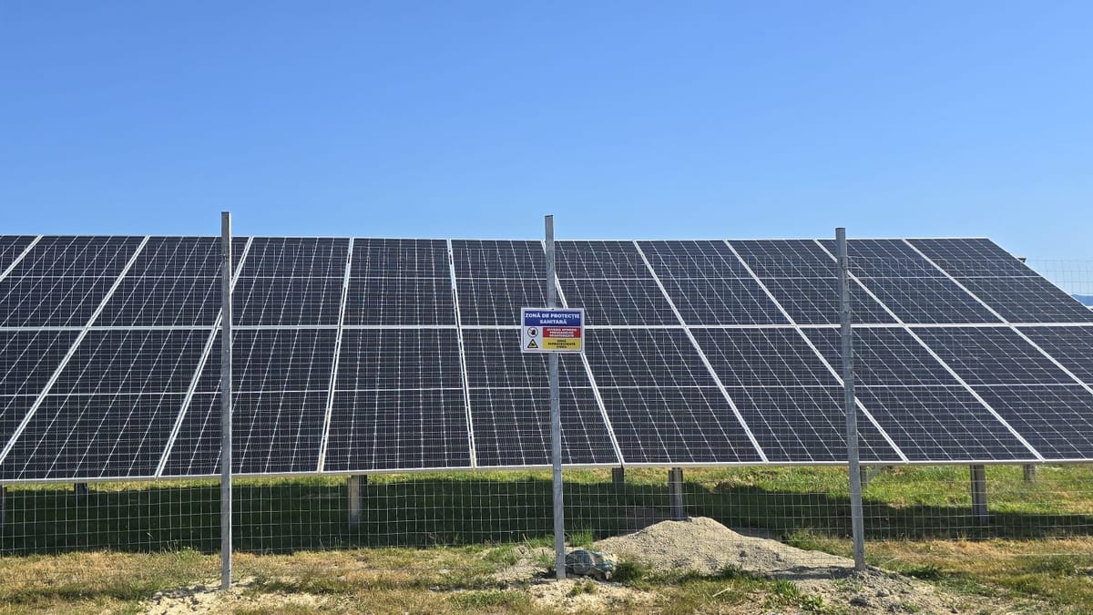 Glimboca investește în energia solară: Panouri fotovoltaice de 80 kW la stația de apă, primul pas spre independența energetică