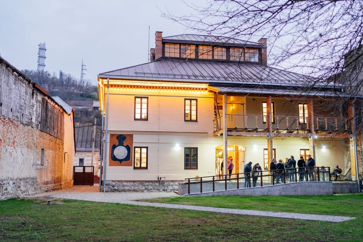 Școala Pittner din Reșița la inaugurare, 24 Martie 2025. FOTO: ”Restaurarea Școlii Pittner”