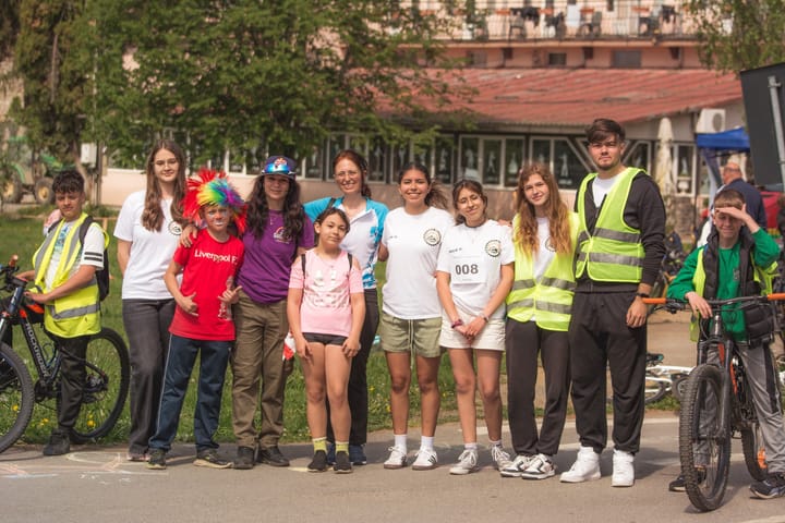 Oțelu Roșu: „Aleargă. Pedalează. Donează. Schimbă vieți” - Evenimentul caritabil prezentat în imagini grăitoare