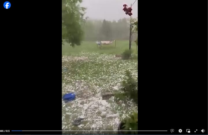 Grindină devastatoare la Burila Mare: Semnal de alarmă al schimbărilor climatice