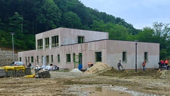 Reșița înflorește și prin sport: Noua bază Arsenal, un templu al performanței sportive