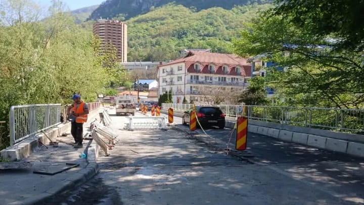 Modernizare la Băile Herculane: Fondurile europene revitalizează infrastructura turistică