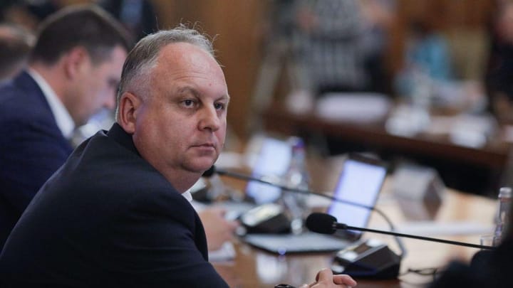Fostul secretar de stat Flavius Nedelcea, 60 de zile sub control judiciar în dosarul ANPC